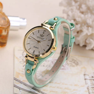 Round Dial Rivet PU Leather Strap Wristwatch