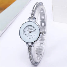 Load image into Gallery viewer, Fashion ladies steel chain watch - Blurrywatch.com
