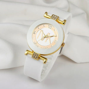 Fashion Quartz Watch - Blurrywatch.com