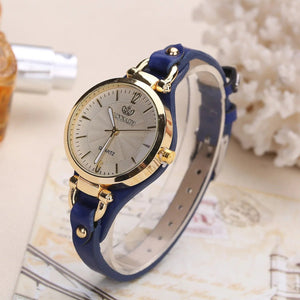 Leather Strap Quartz Watch - Blurrywatch.com