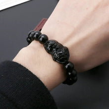 Load image into Gallery viewer, Obsidian Bracelet - Blurrywatch.com
